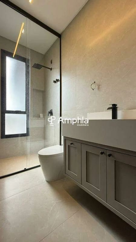Casa com 4 quartos, sendo 3 suítes à venda, 301,32m² - Country, Cascavel/PR