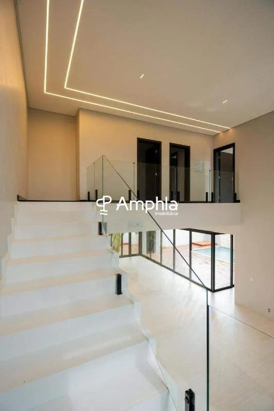 Casa com 4 quartos, sendo 3 suítes à venda, 301,32m² - Country, Cascavel/PR