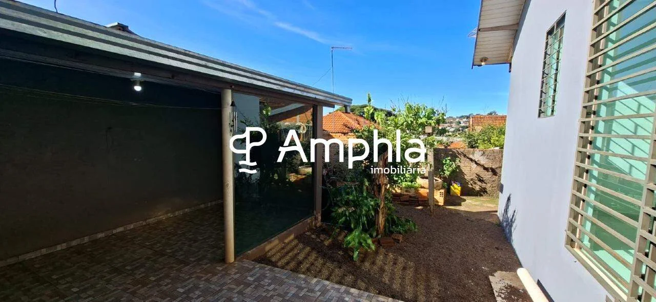 Casa em Terreno Sozinho Vila pioneira excelente localização