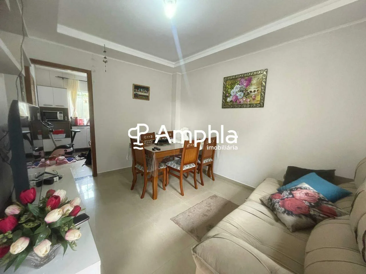 Sobrado com 2 quartos e 1 suíte à venda, 99m² - Canadá, Cascavel-PR