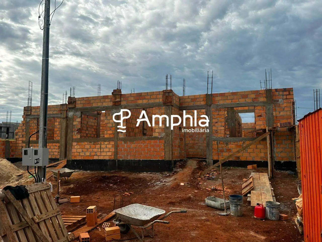 Casa com 2 quartos e 1 suíte à venda, 75m² - Recanto Tropical, Cascavel-PR