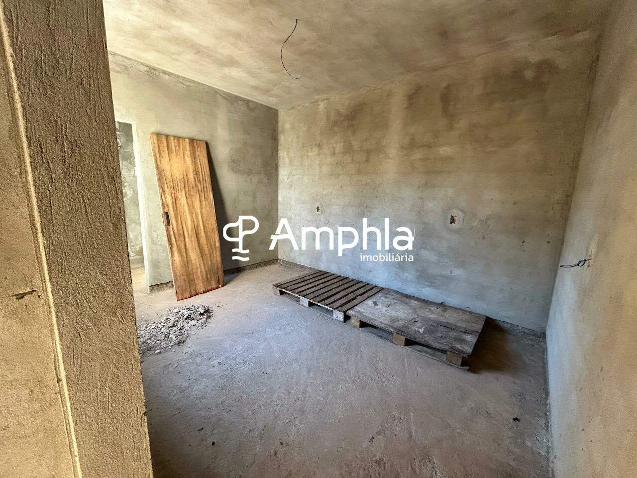 Casa à venda no bairro Ana Paula em Marechal Cândido Rondon