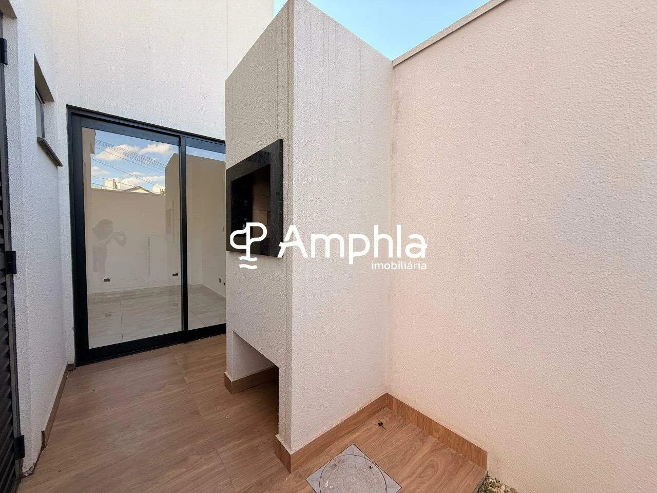 Sobrado de esquina com 3 suítes, 118 m² - Cancelli, Cascavel/PR