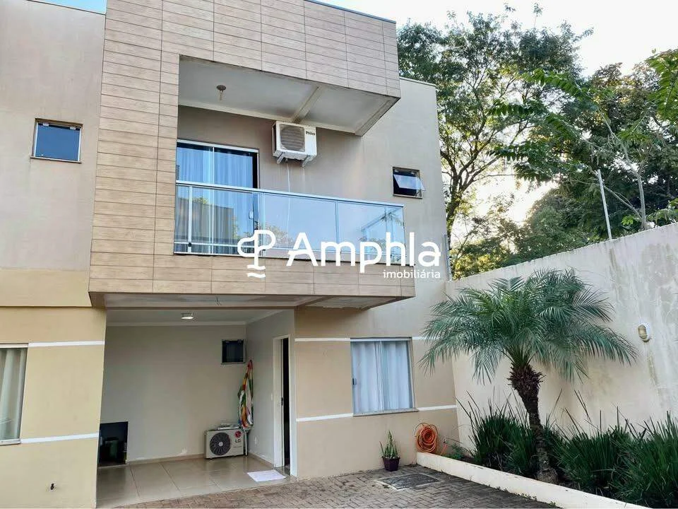 Sobrado Semi-Mobiliado em condomínio fechado com 2 quartos + 1 suite à venda, 98m² - Parque Verde, Cascavel/Pr