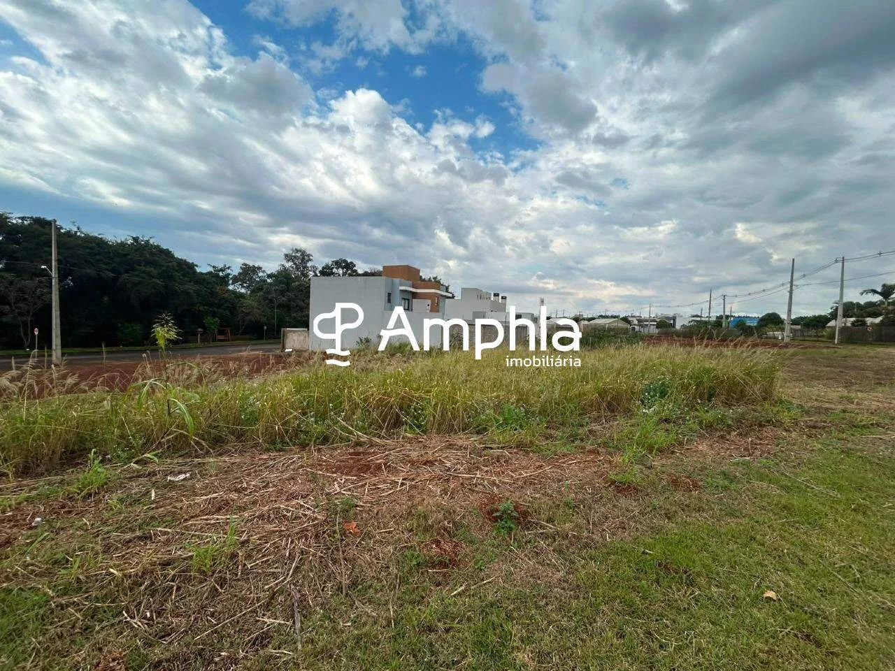 Terreno à venda no bairro Universitário em Marechal Cândido Rondon