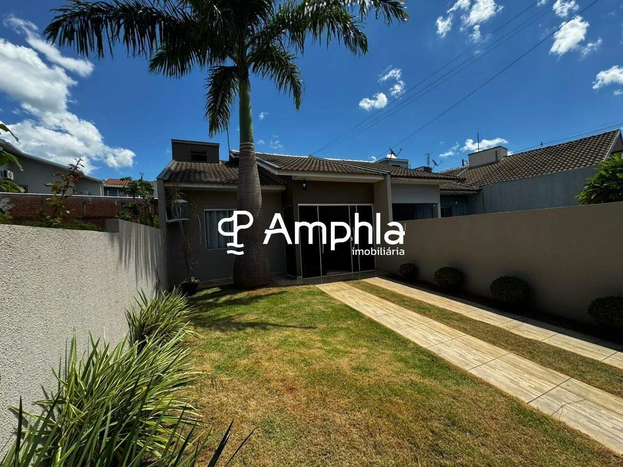 Casa 2 Quartos com Quintal Amplo – 155m²
