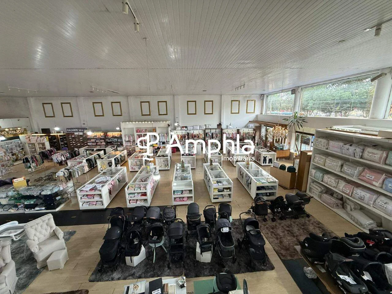 Sala comercial na Av. Brasil com 1.543m² de área construída - Cascavel/PR