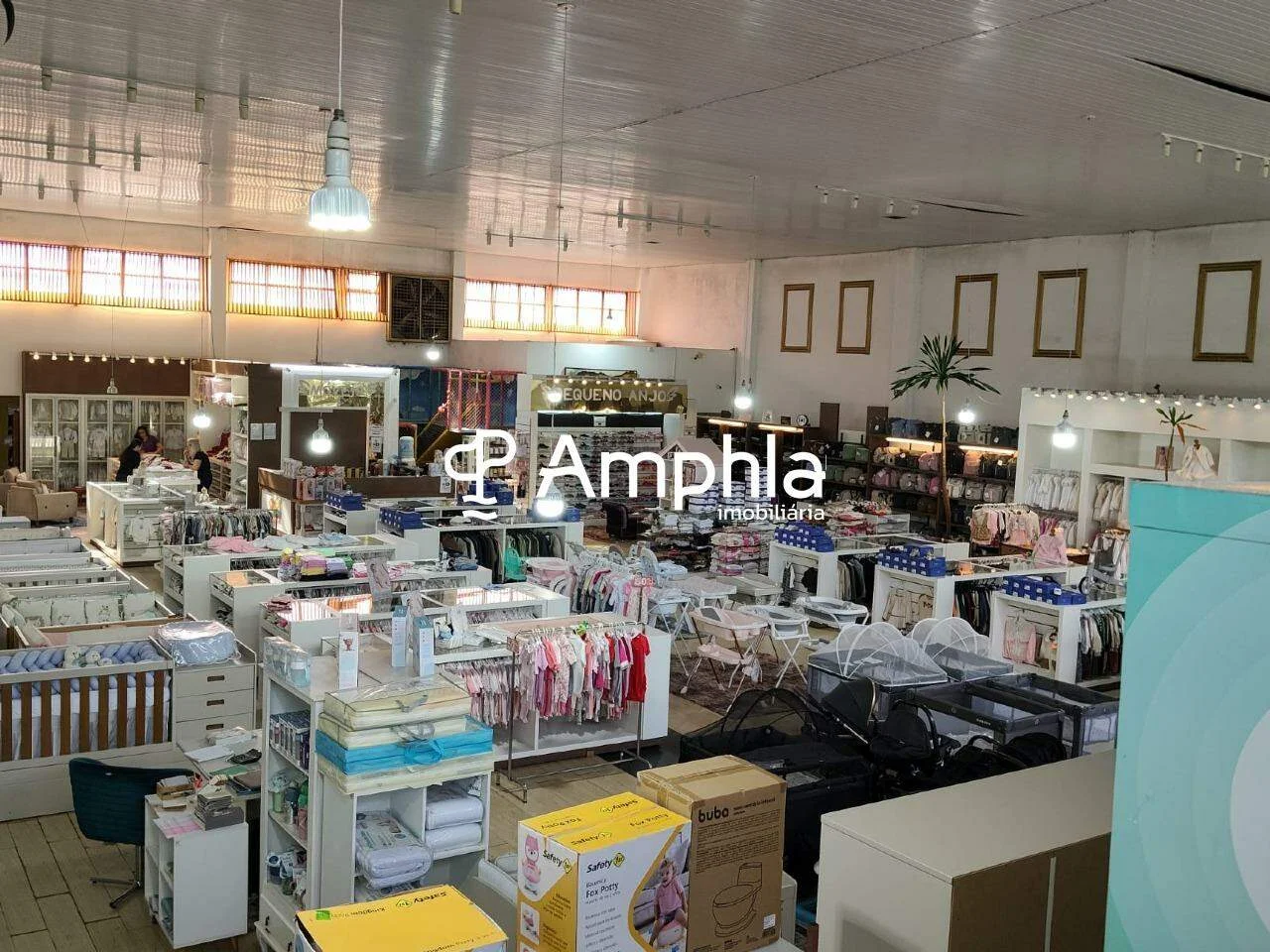 Sala comercial na Av. Brasil com 1.543m² de área construída - Cascavel/PR