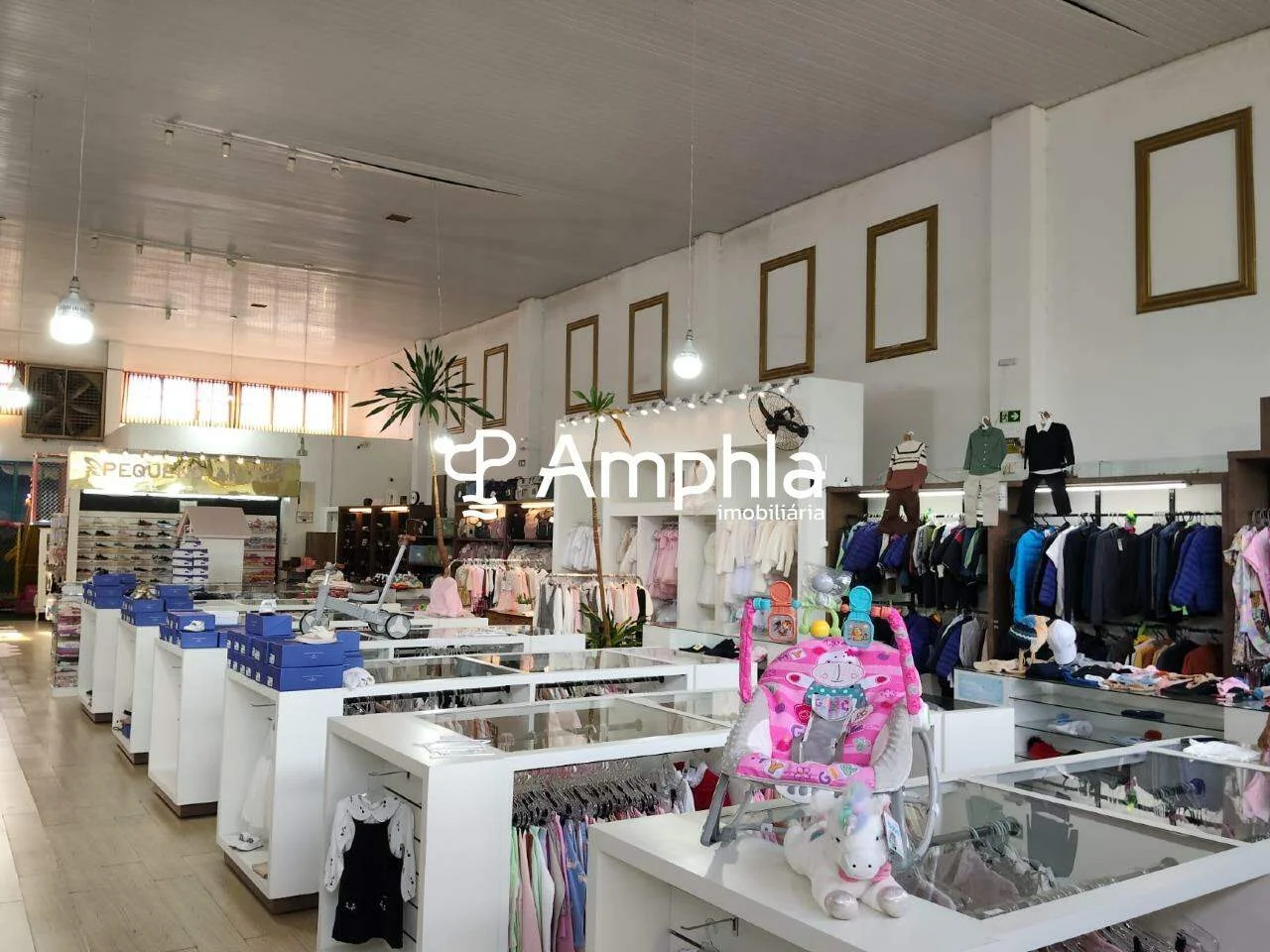 Sala comercial na Av. Brasil com 1.543m² de área construída - Cascavel/PR