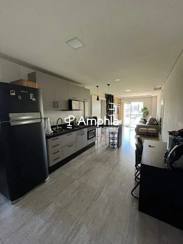 Apartamento semimobiliado com 2 dormitórios à venda, 64,26m² - Santa Cruz, Cascavel/Pr