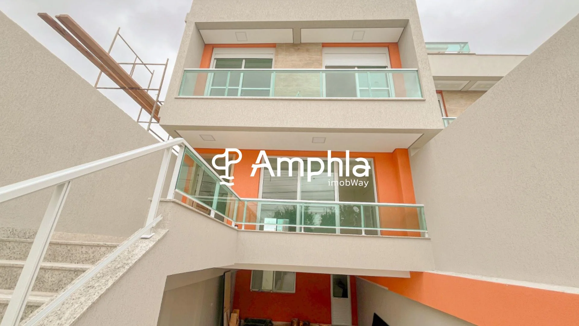 Sobrado com 2 quartos e 1 suíte à venda, 206m² - Portão, Curitiba/PR