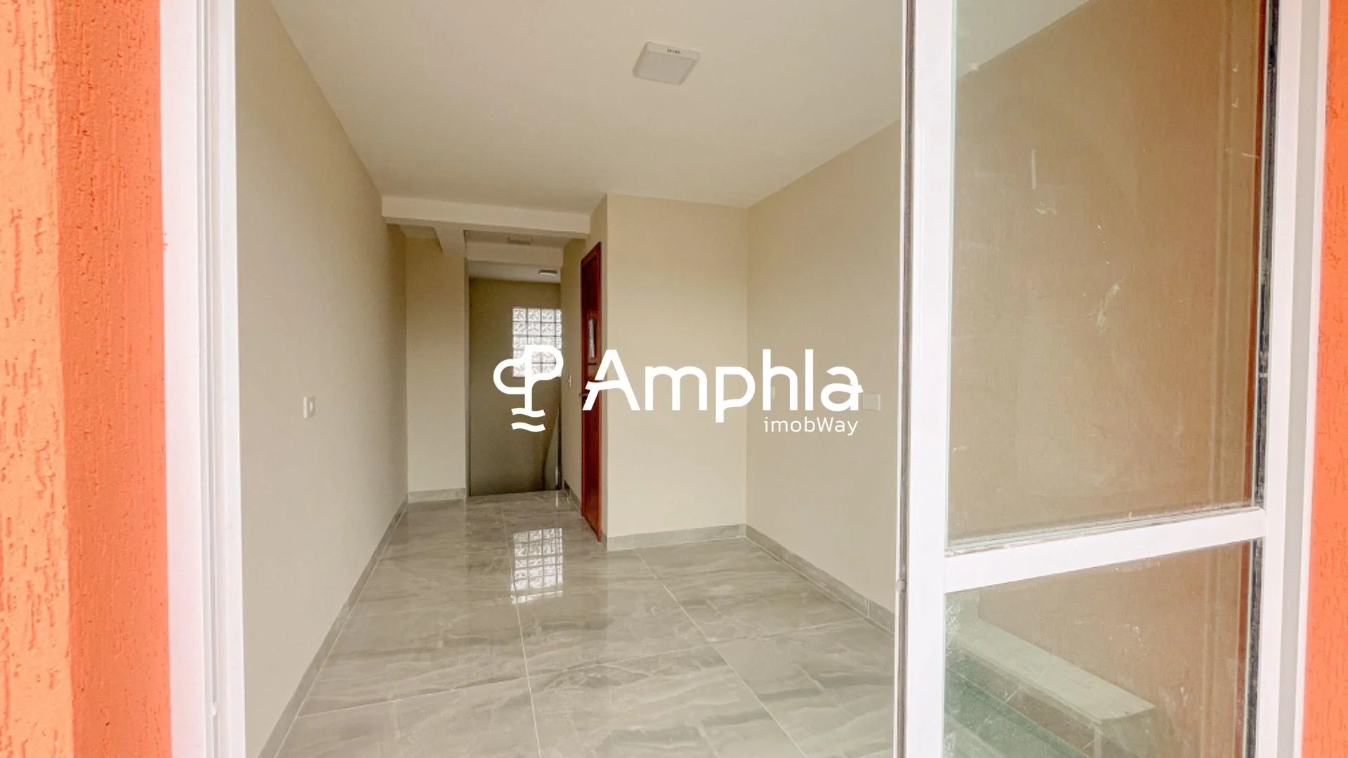 Sobrado com 2 quartos e 1 suíte à venda, 206m² - Portão, Curitiba/PR