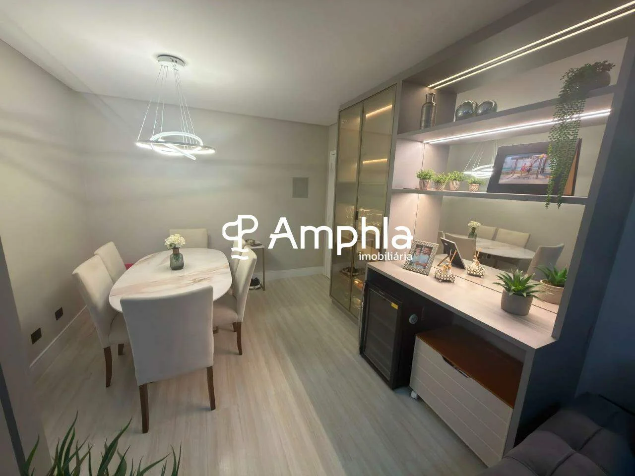 Apartamento Mobiliado com 2 dormitórios à venda, 61m² - Pioneiros Catarinense, Cascavel/Pr