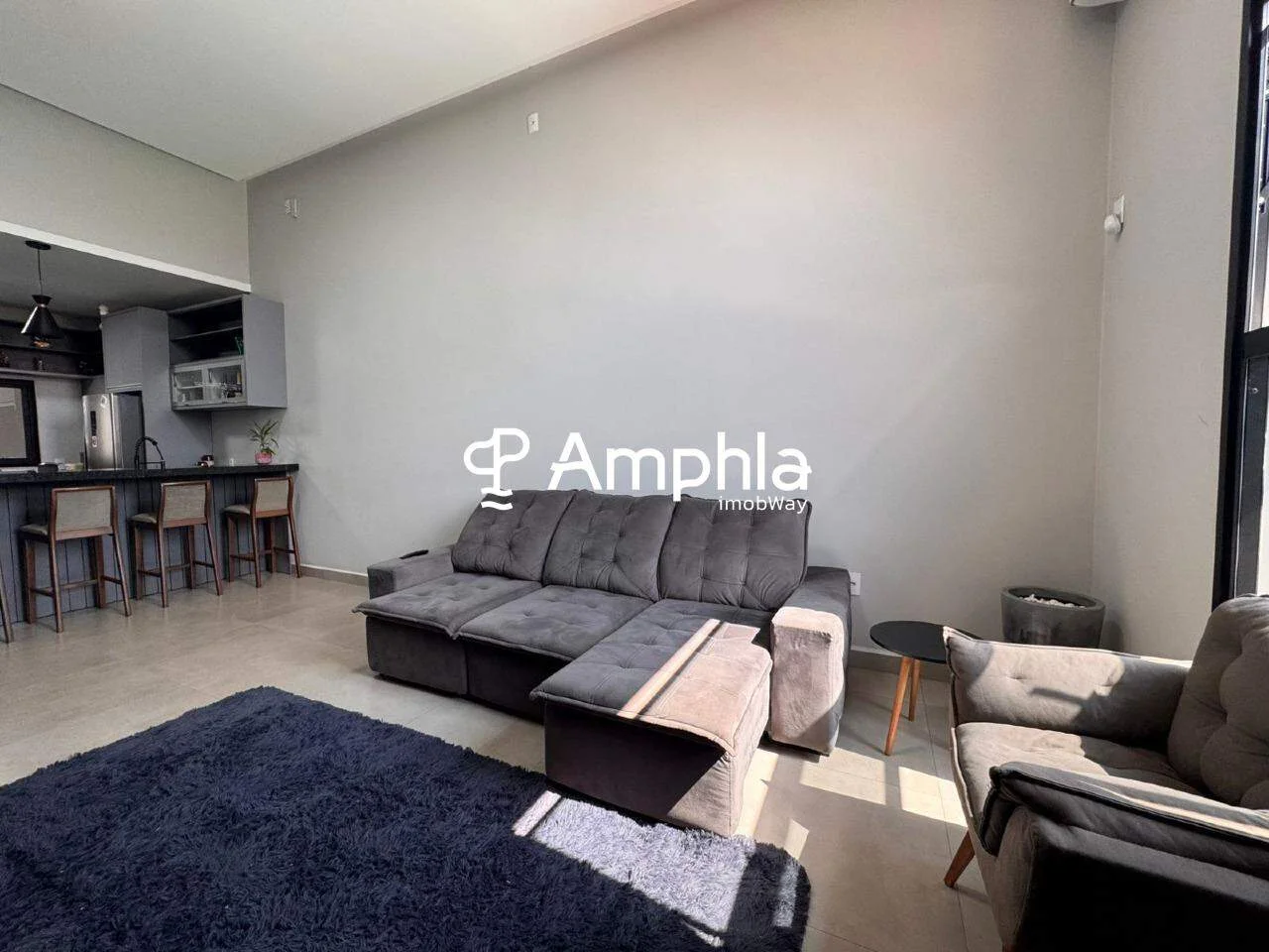 Casa nova com moveis planejados e piscina