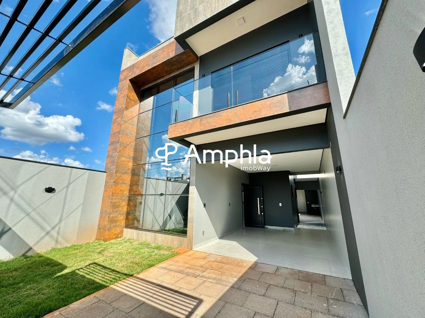 Sobrado com 3 quartos à venda, 174 m² - Tocantins - Toledo/PR