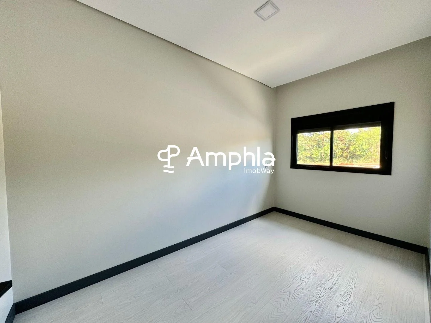 Sobrado com 3 quartos à venda, 174 m² - Tocantins - Toledo/PR