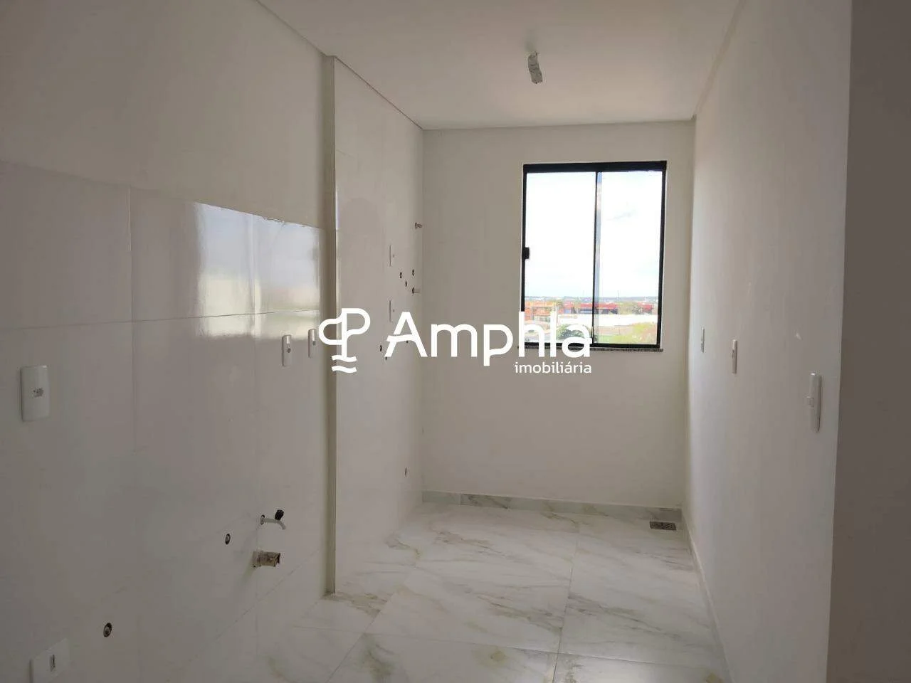 Apartamento com suite e 82m² a venda Country - Cascavel/PR