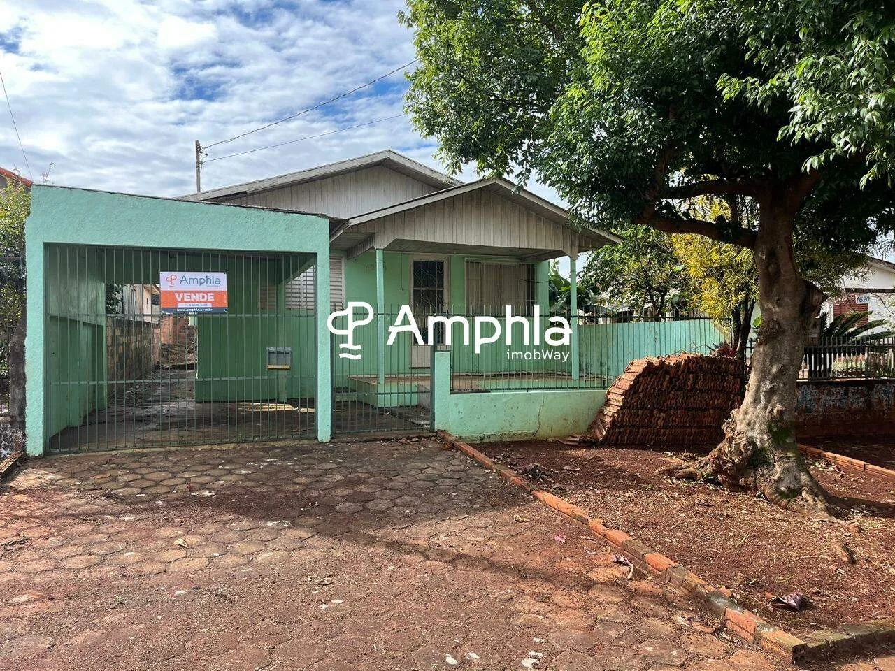 Terreno com casa no centro em Marechal Candido Rondon