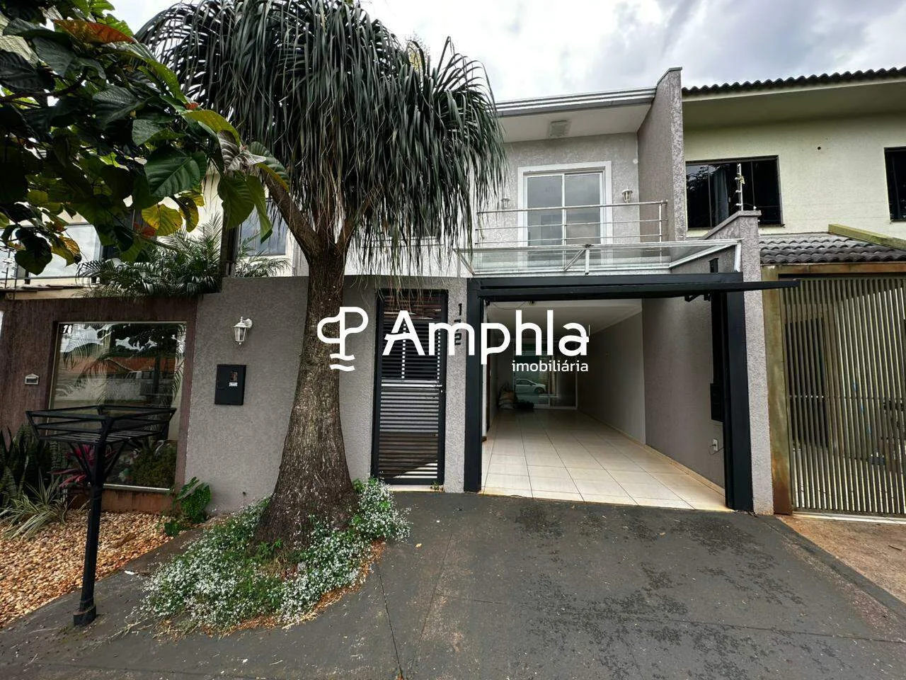 Sobrado com 3 dormitórios à venda, 109m² - Pioneiros Catarinenses, Cascavel/ PR