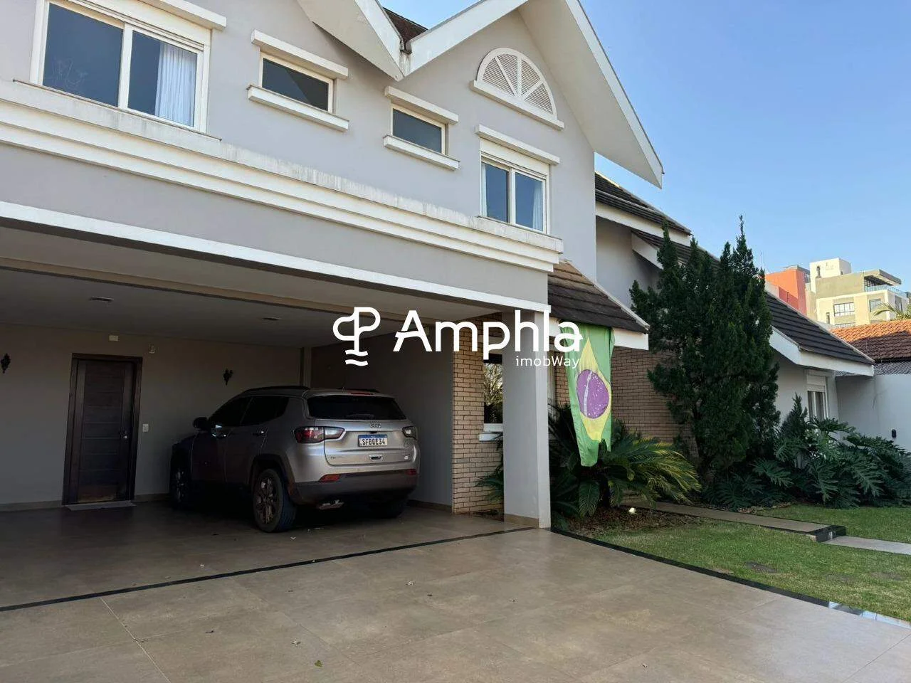 Sobrado de 355m² no Jardim La Salle