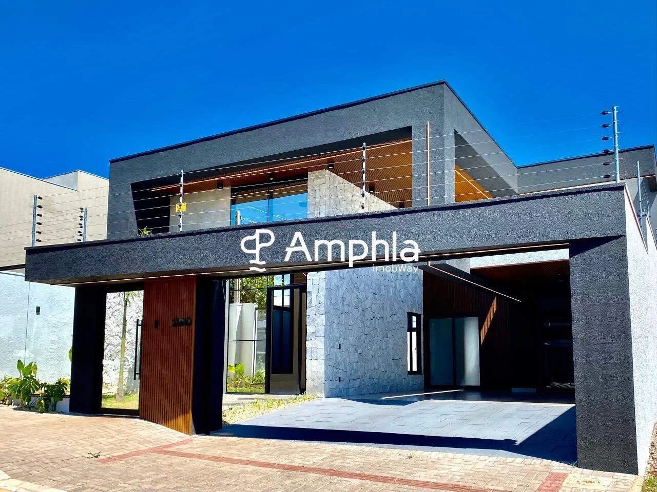 Casa com 4 dormitórios á venda, 237m² - Tropical II, Cascavel/ PR
