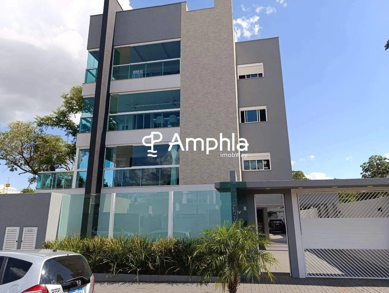 Belíssimo apartamento, em local exclusivo à venda no Jardim La Salle - Pr