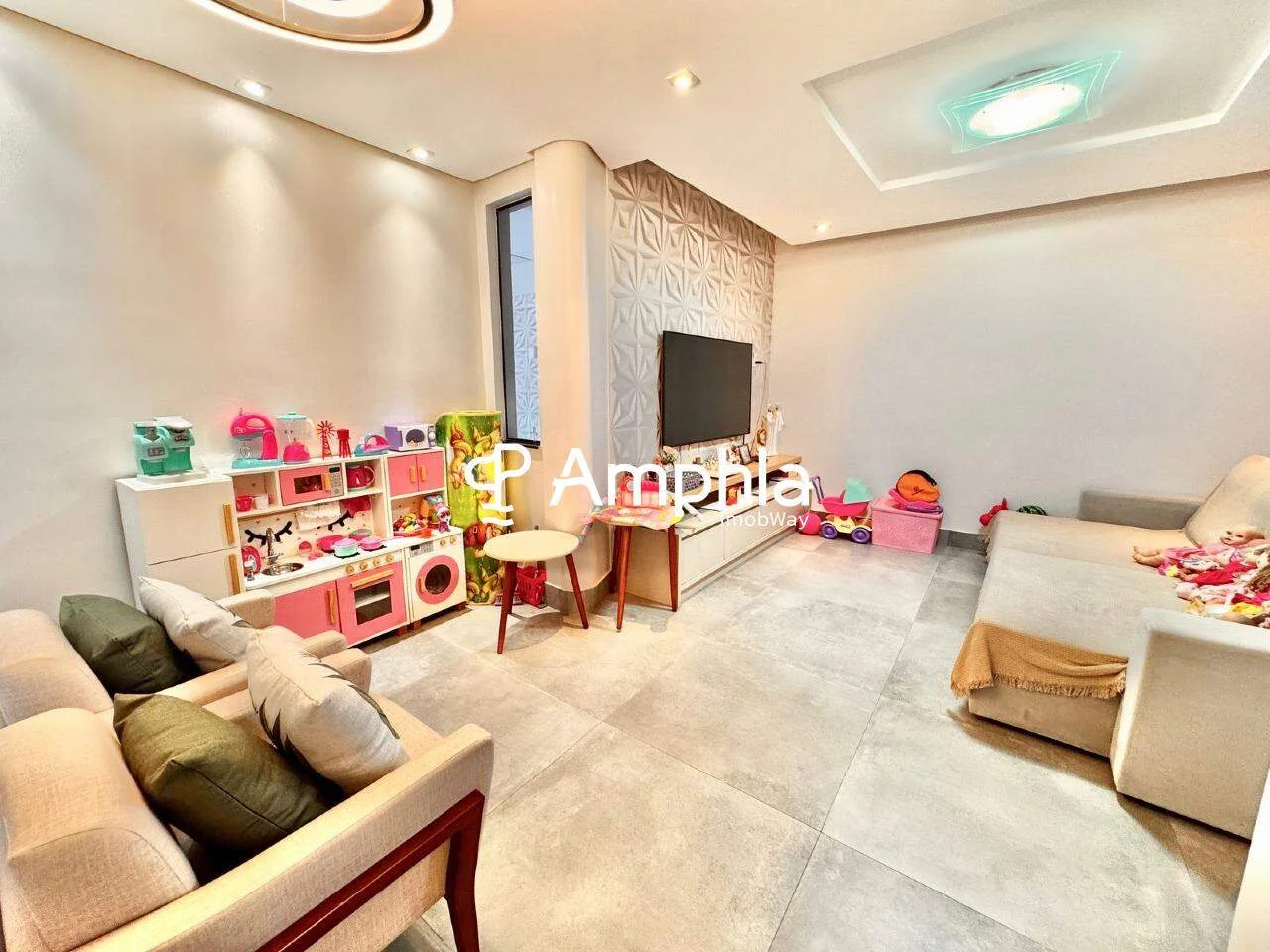 Casa com 3 dormitórios à venda, 282m² - São Cristóvão, Cascavel/ PR.