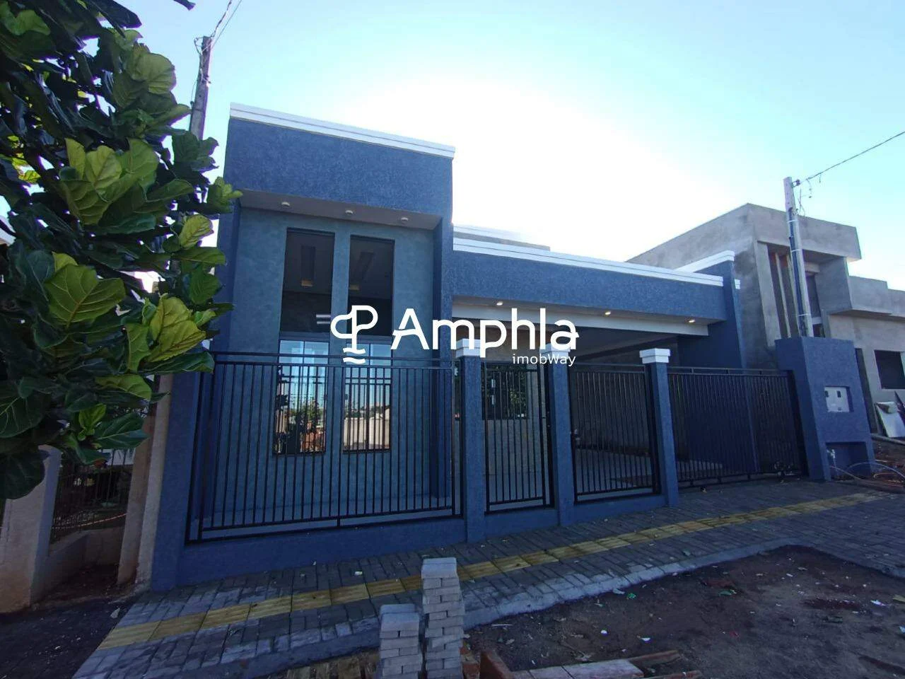 Casa à venda no bairro Andorinha em Marechal Cândido Rondon