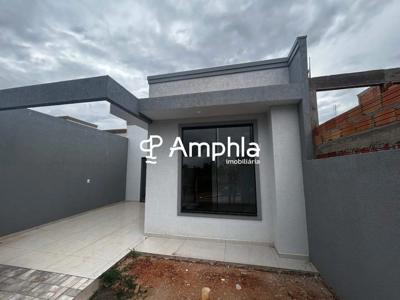 Linda casa a venda no loteamento Fênix