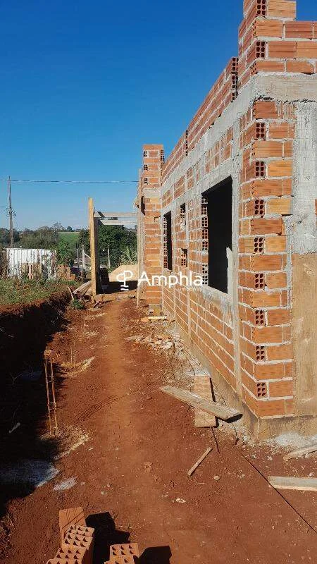 Linda casa a venda no loteamento Fênix