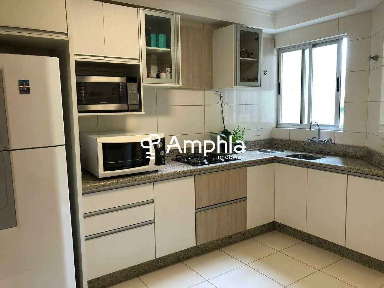 Apartamento à venda no bairro Centro em Cascavel