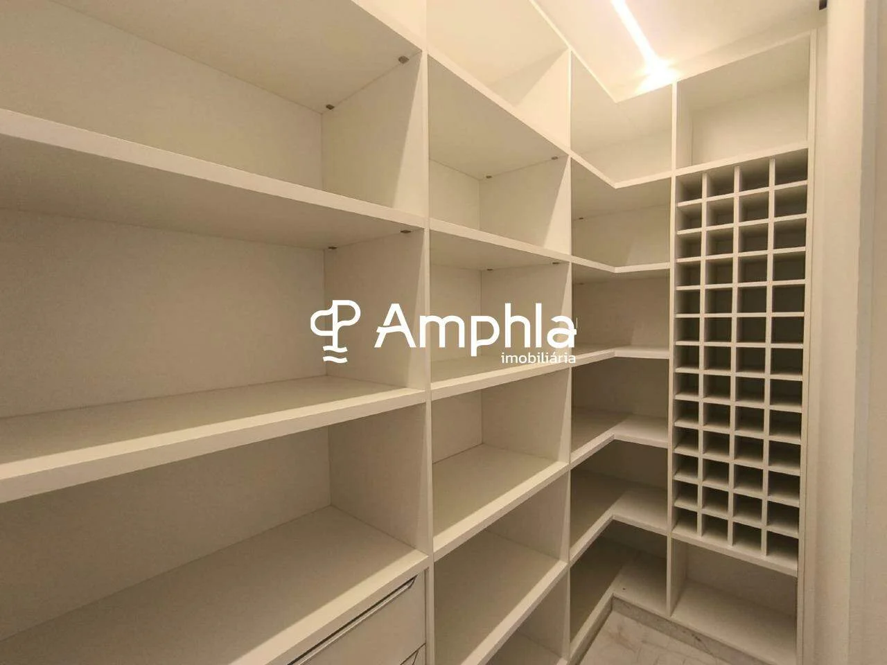 Apartamento novo - Francisco Henrique Renz, no centro - Cascavel, PR