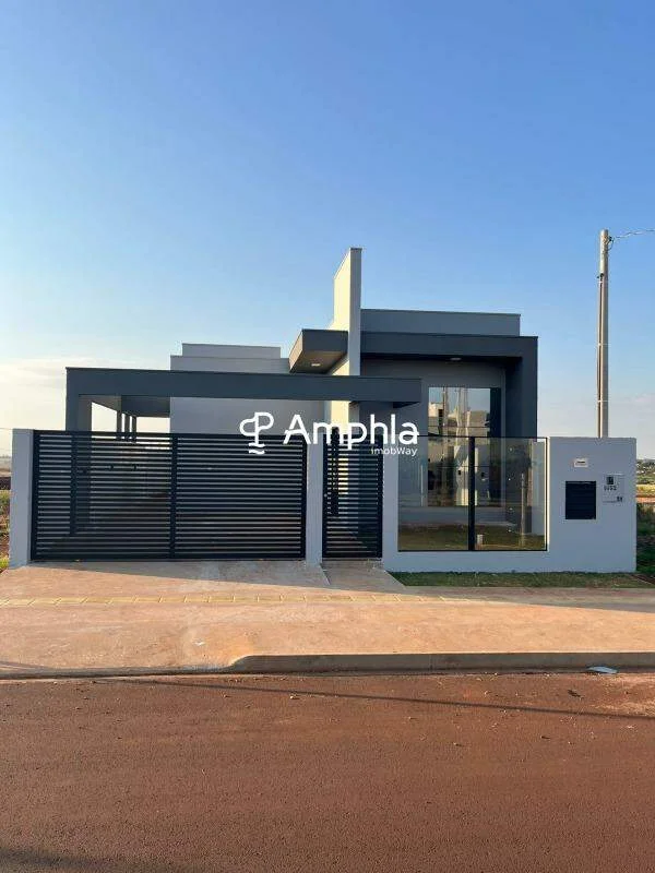 Casa com lote inteiro 250m²