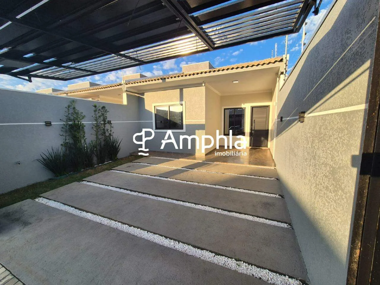 Casa com 3 dormitórios à venda, 75m² - Floresta, Cascavel-PR