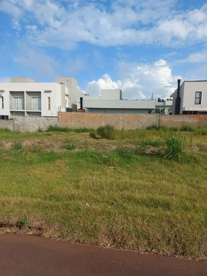 Residencial à Venda, Recanto Tropical - Cascavel