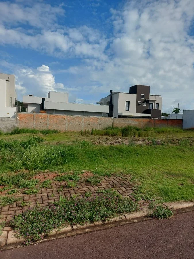 Residencial à Venda, Recanto Tropical - Cascavel