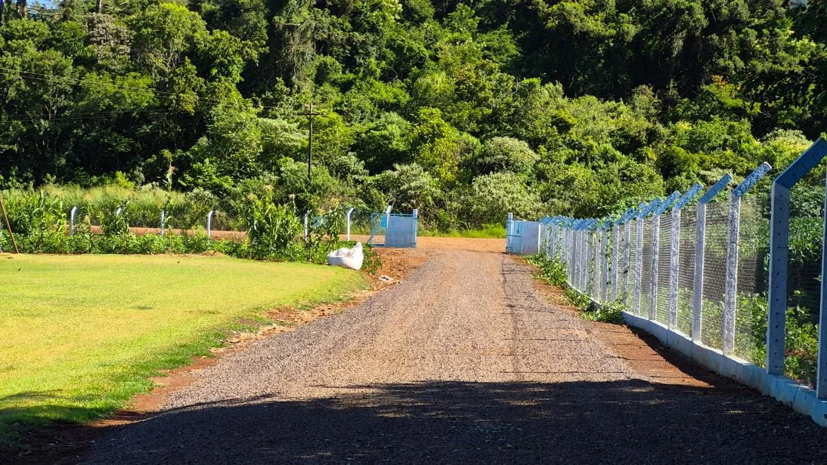 Chácara à Venda - Cascavel