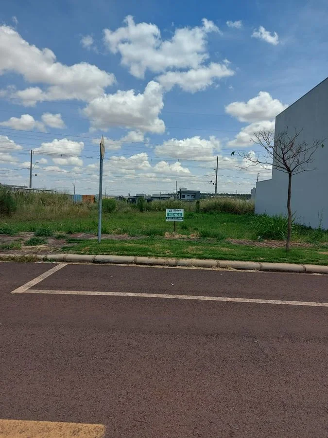 Residencial à Venda, Colinas - Cascavel