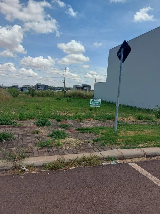 Residencial à Venda, Colinas - Cascavel