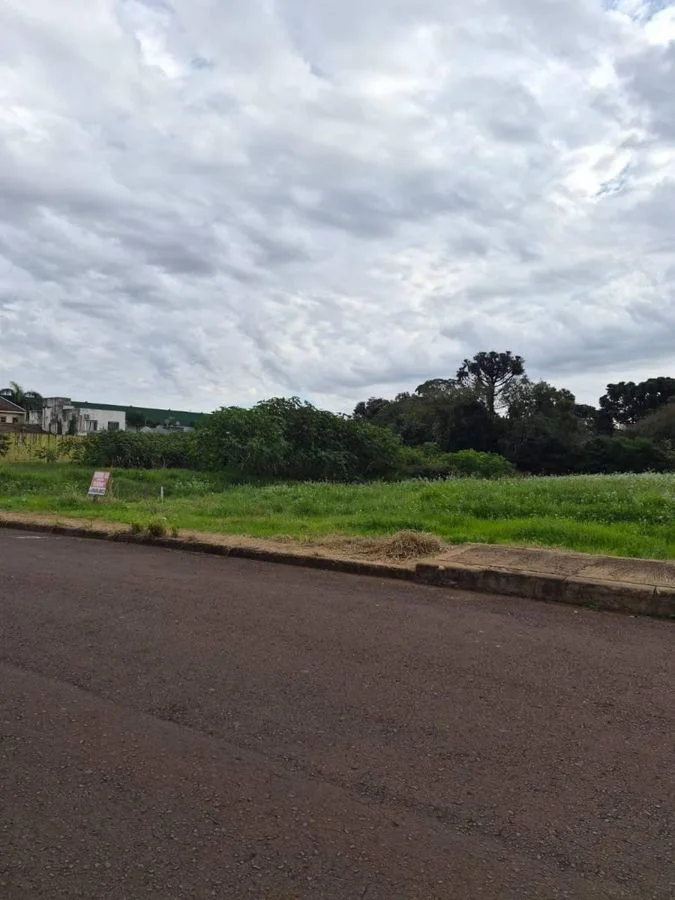 TERRENO RESIDENCIAL NO RECANTO TROPICAL 1