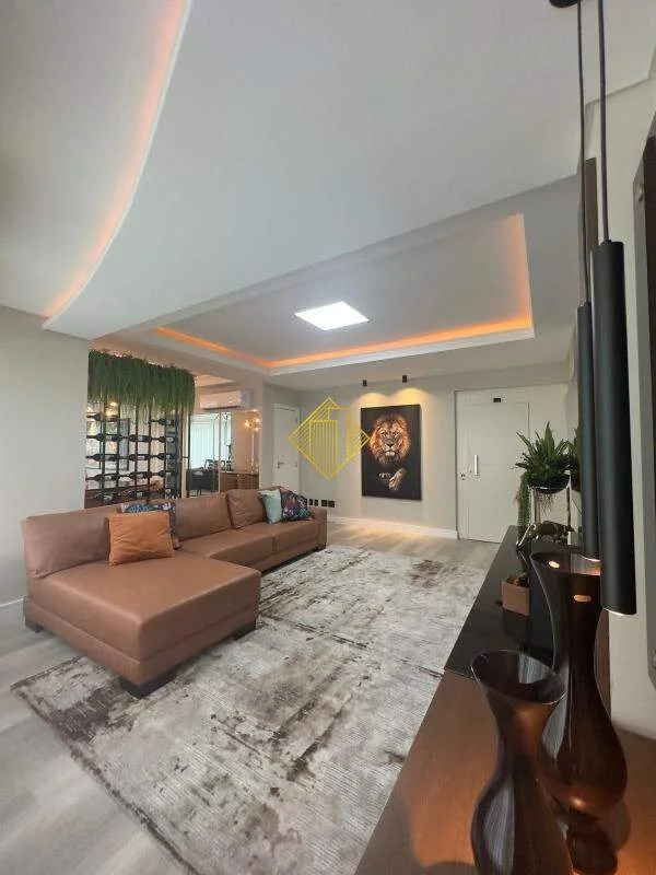 EXCELENTE APARTAMENTO EM BALNEARIO CAMBORIU