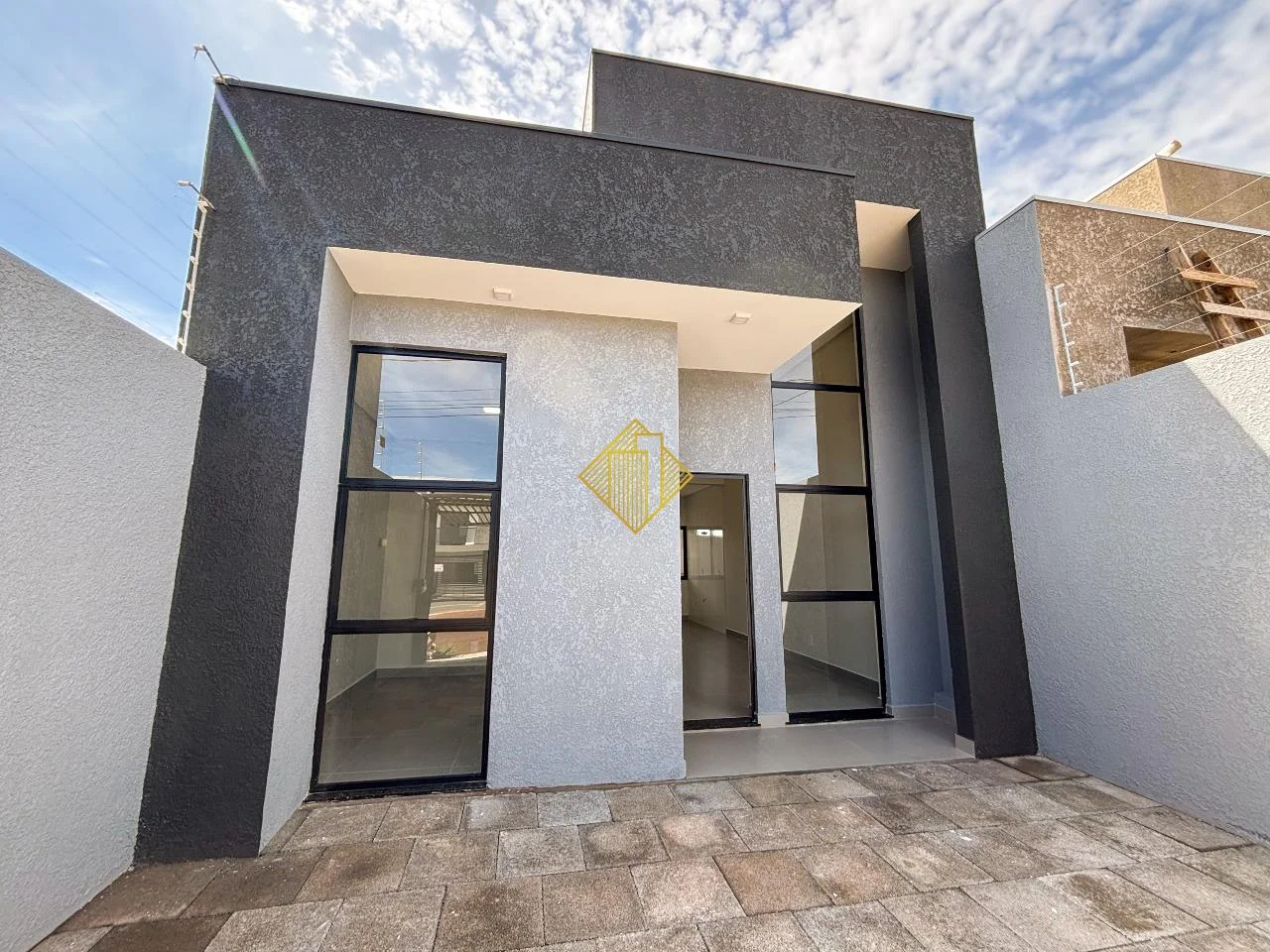 Casa à venda, 1 quarto, 1 suíte, 2 vagas, Brazmadeira - Cascavel/PR