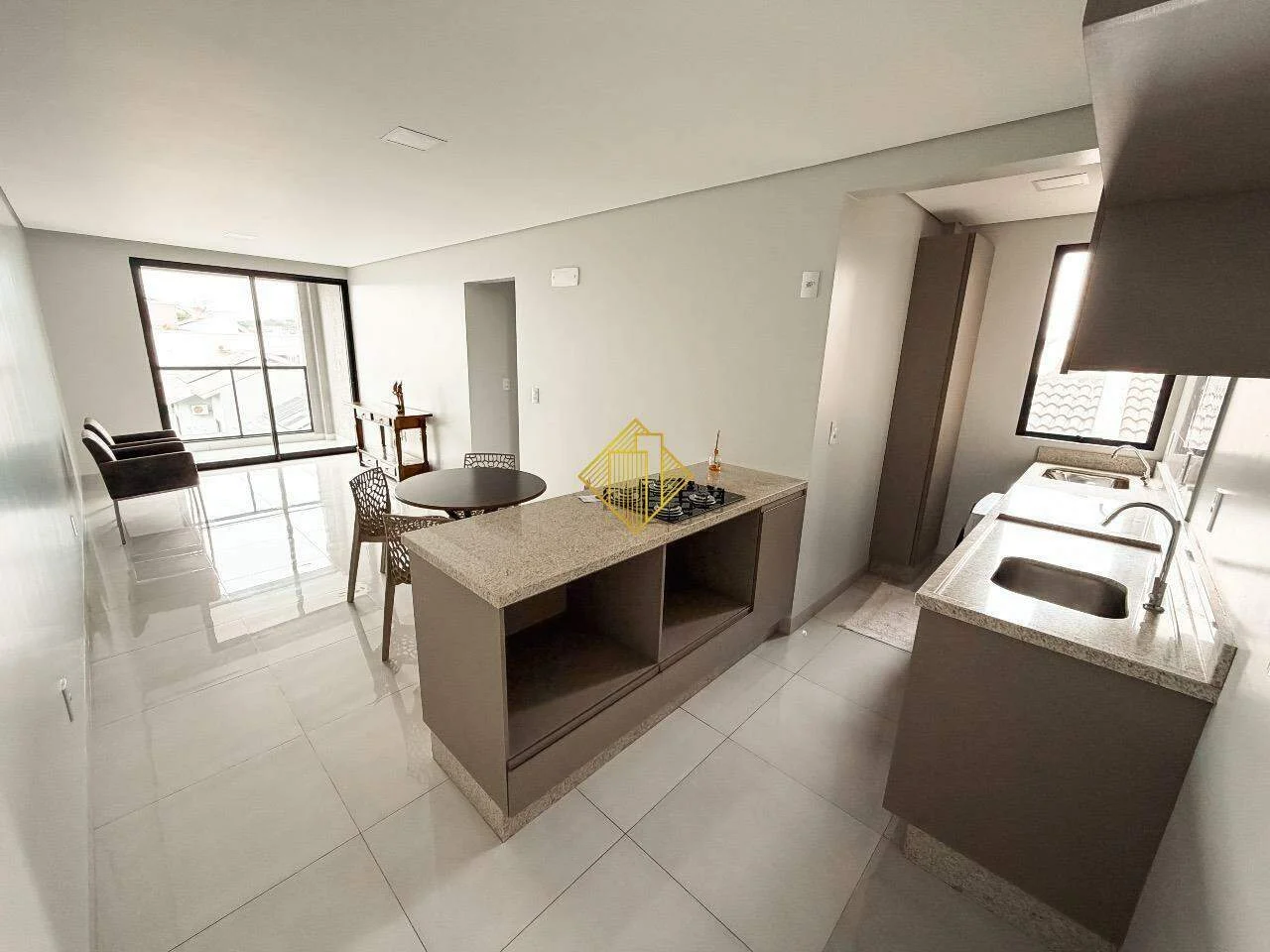 APARTAMENTO PARA LOCAÇÃO NO JARDIM GISELA EM TOLEDO-PARANÁ
