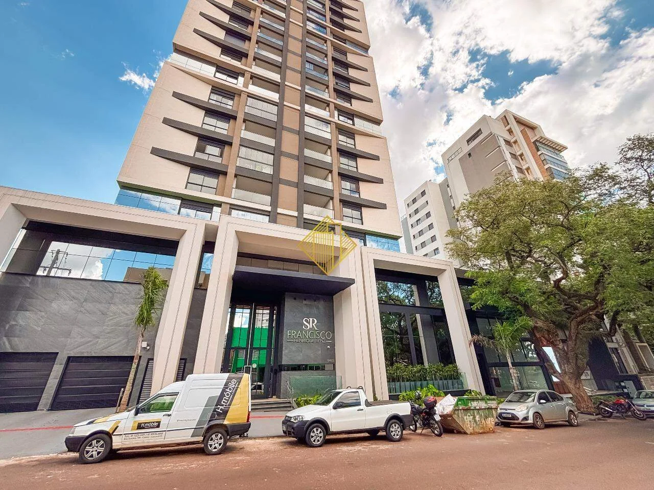 Apartamento à venda, 3 quartos, 3 suítes, 3 vagas, Centro - Cascavel/PR