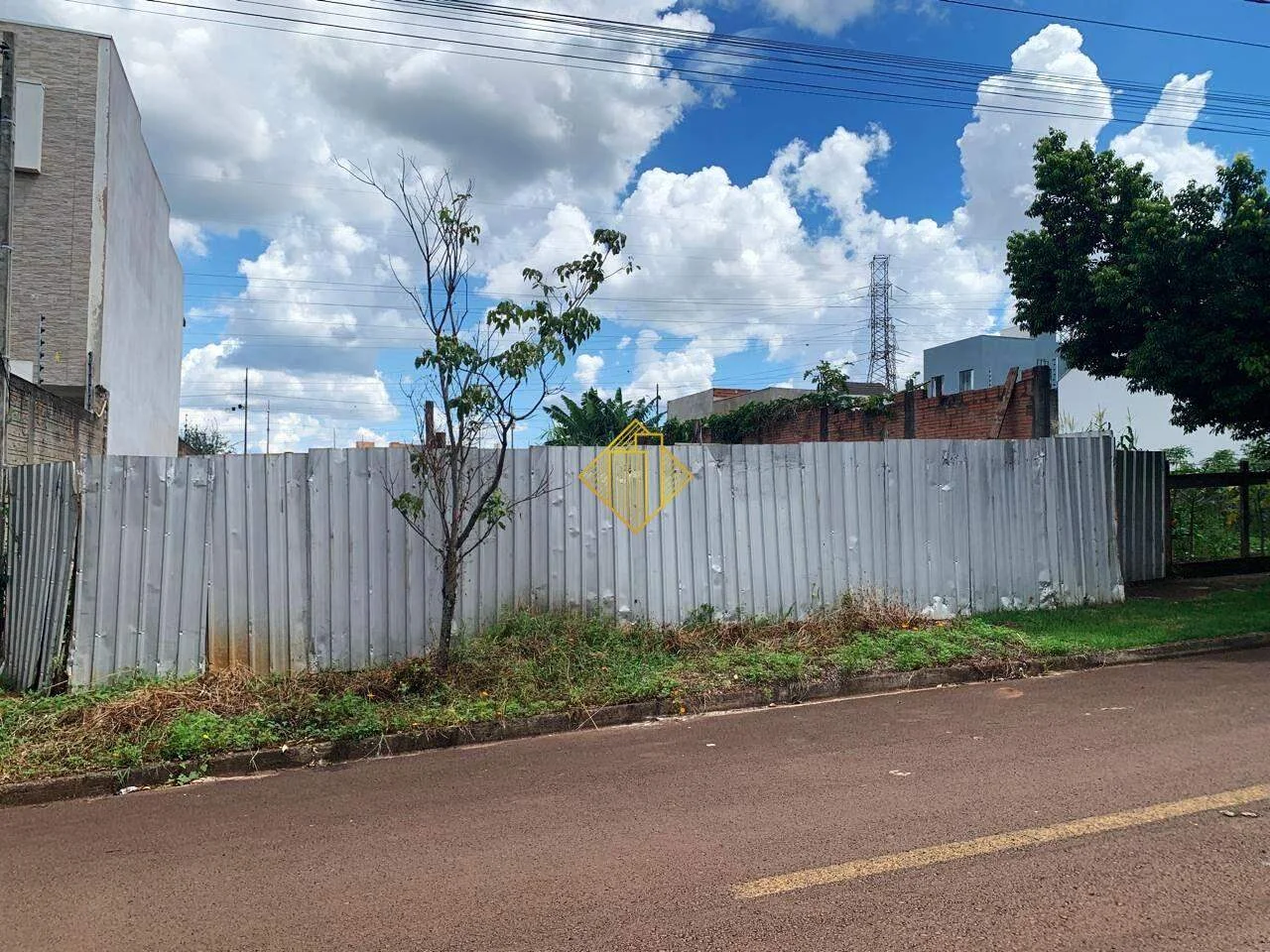 Terreno no Jardim Verona