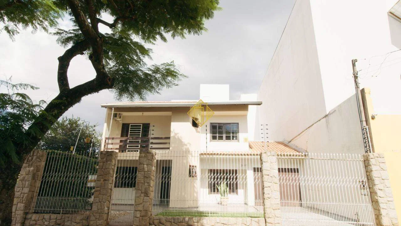 Lindo sobrado no coqueiral
