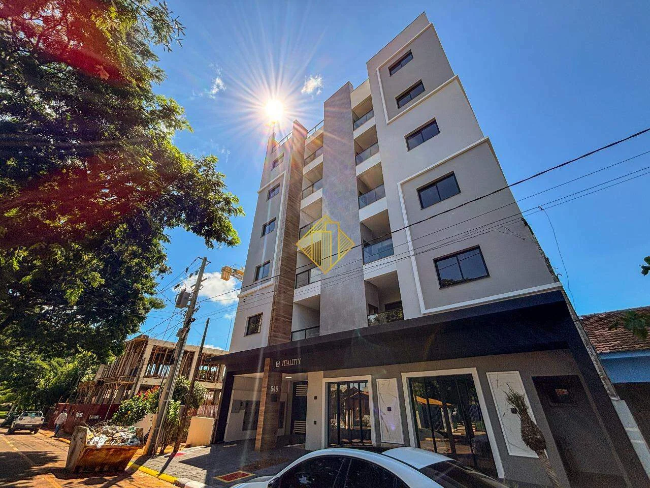 **APARTAMENTO NA VILA INDUSTRIAL COM SUÍTE**