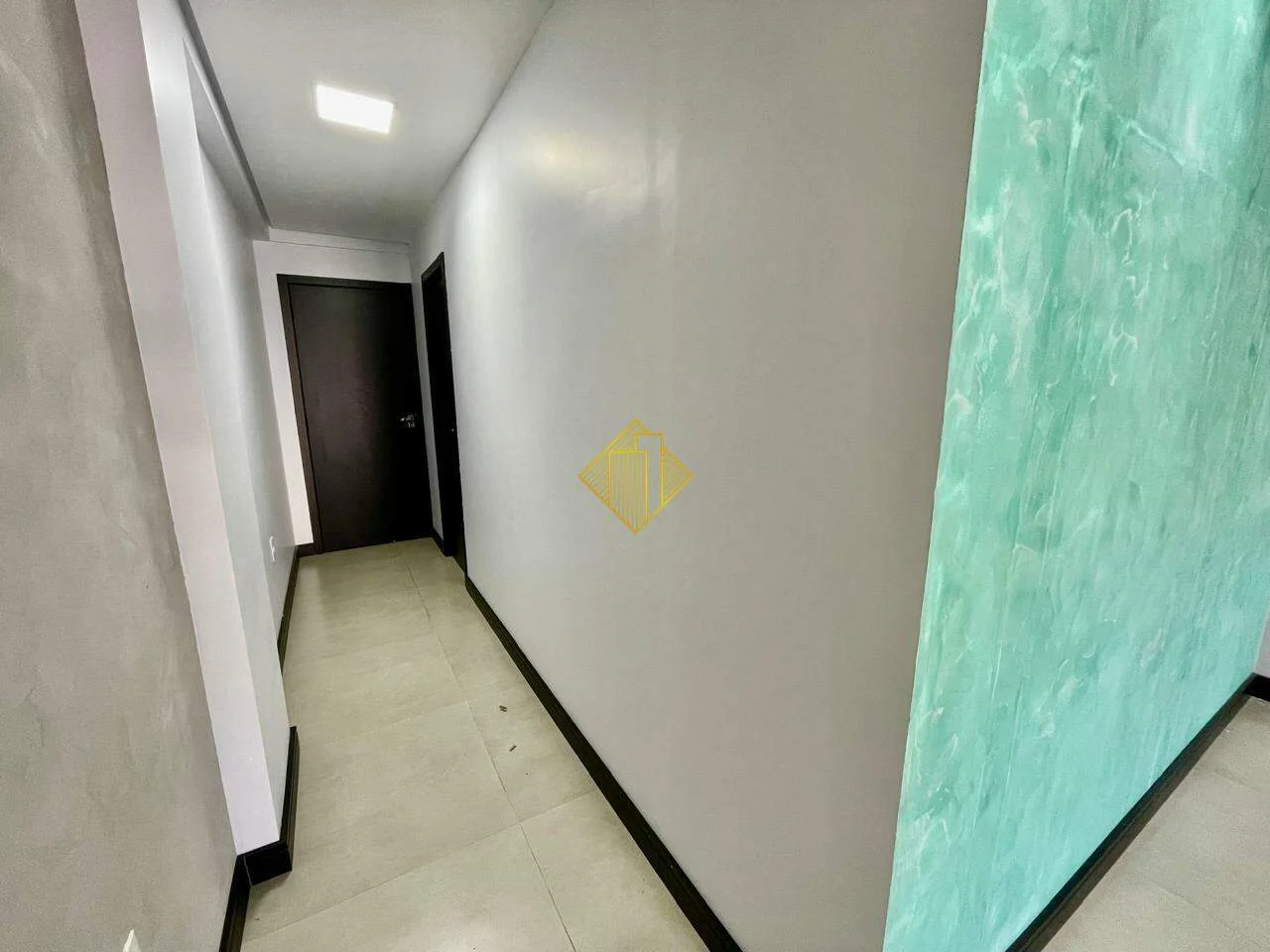 **SALA COMERCIAL NO JARDIM PORTO ALEGRE EM TOLEDO PARANÁ**