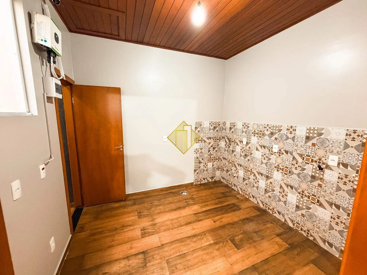 CASA PARA LOCAÇÃO NA VILA INDUSTRIAL - TOLEDO PARANÁ