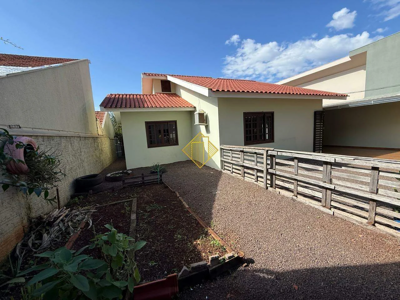 CASA PARA LOCAÇÃO NO JARDIM PANCERA EM TOLEDO - PARANÁ
